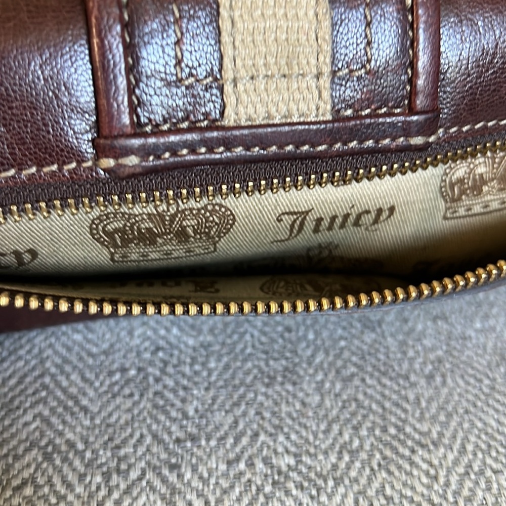 Vintage 90’s Juicy Couture Wallet Brown Leather Gold Buckle w/ Stripe - Picture 6 of 6
